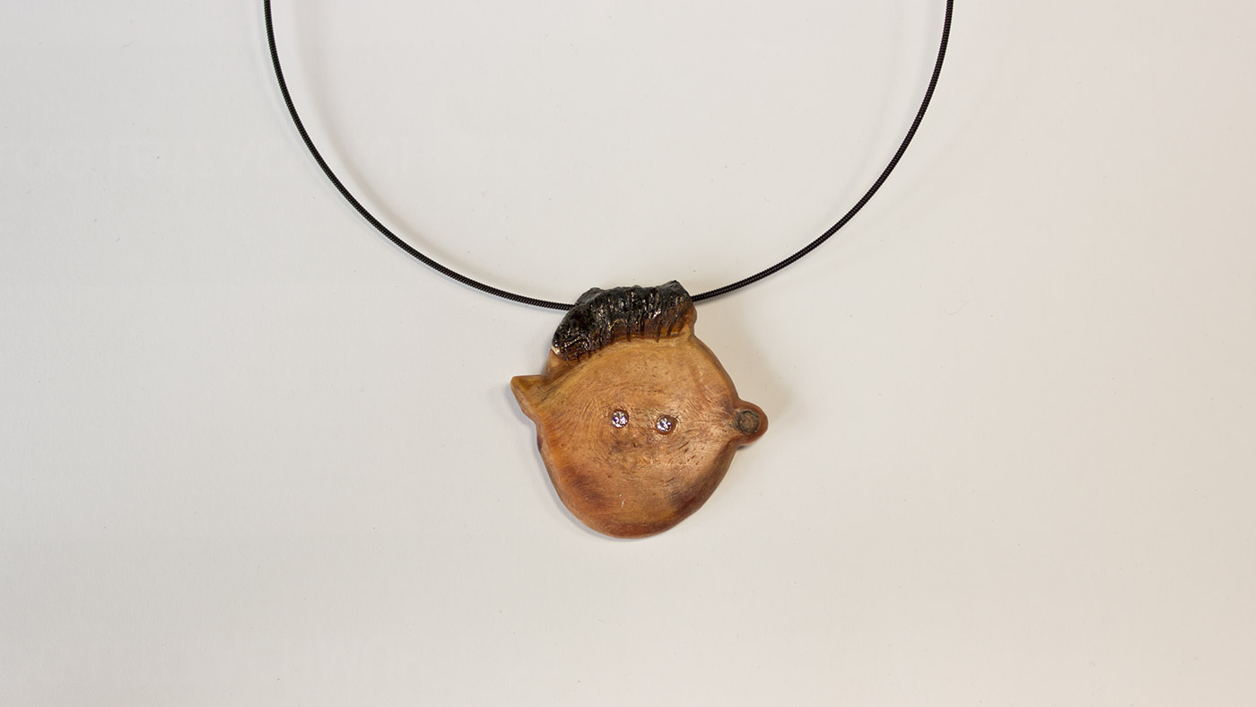 Anhänger Punk Zirbenholz