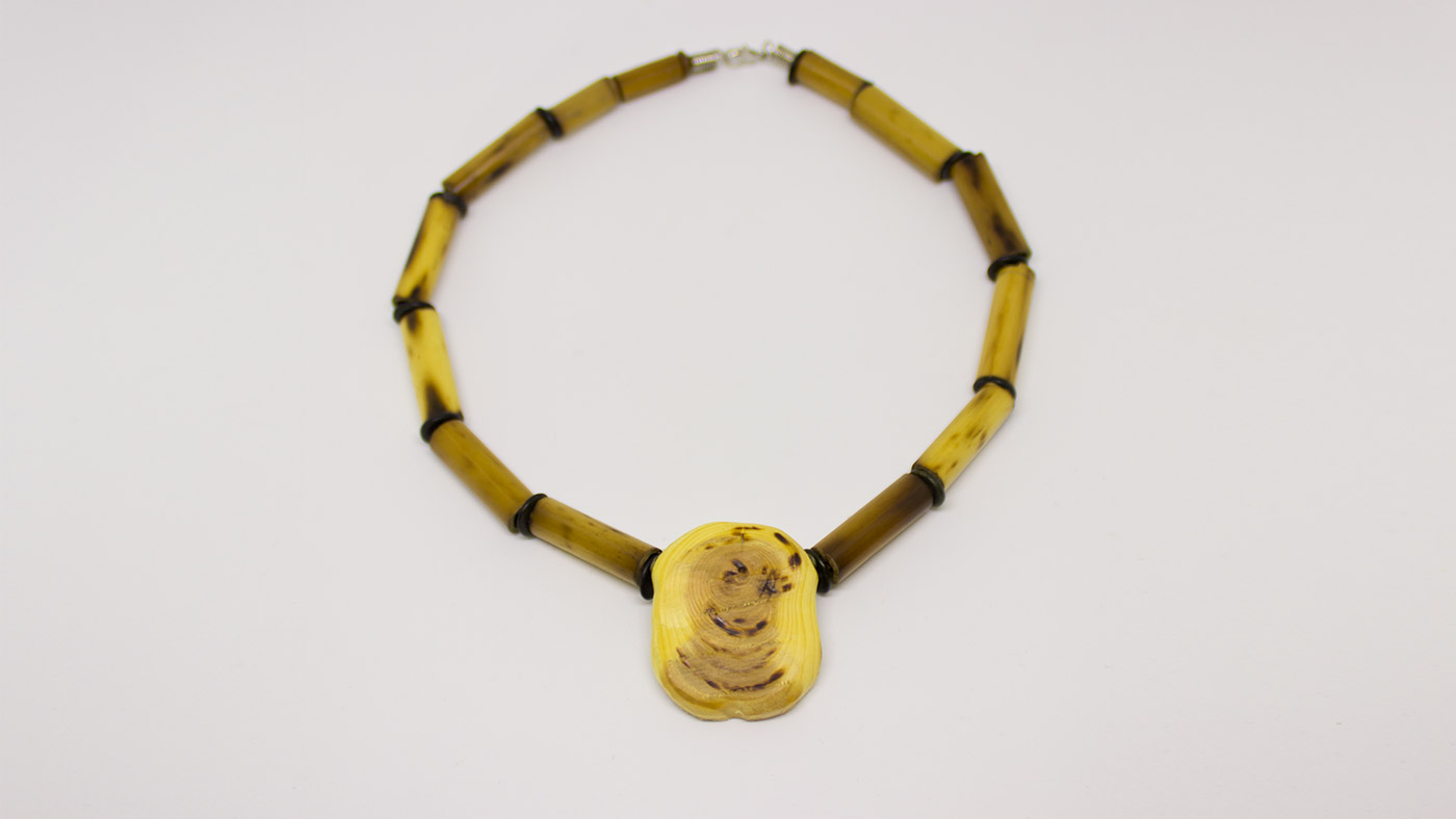 Halskette Kastanie und Bambus