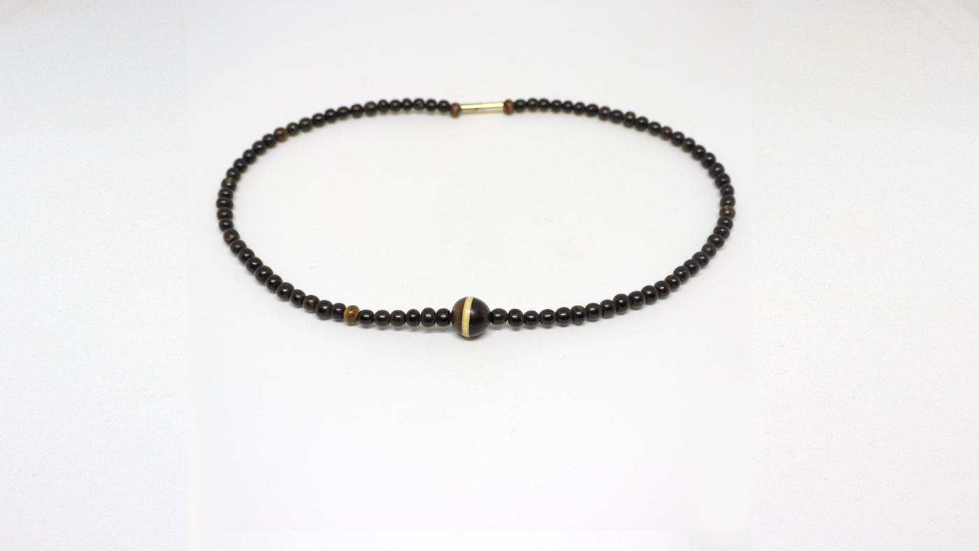 205 Hornkette, Büffelhorn